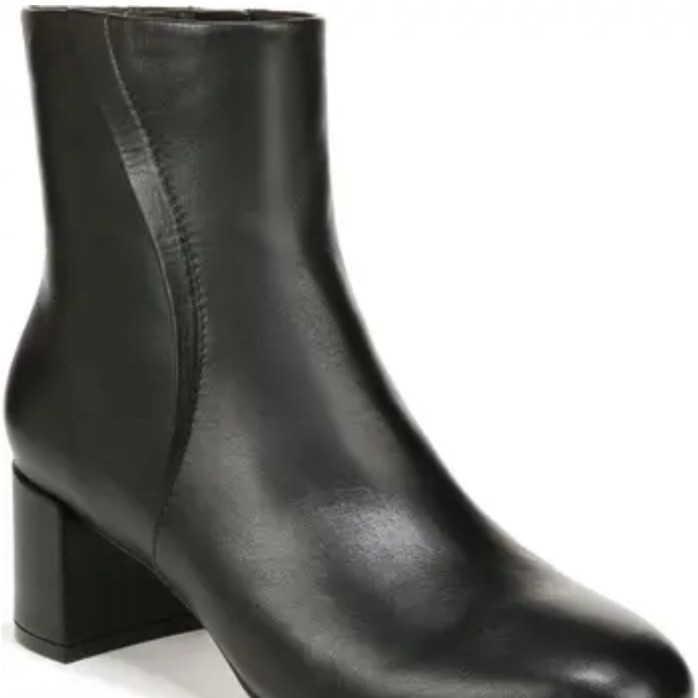 CLOSEOUT Naturalizer River Black leather Ankle Boots with Side Zipper Block Heel